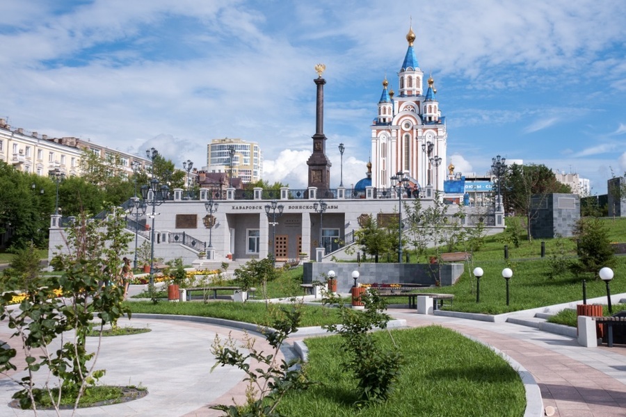 По берегам Амура: Хабаровск — Благовещенск — Биробиджан ( Благовещенск — космодром Восточный — Хабаровск — Комсомольск-на-Амуре — музей завода КНААЗ — озеро Амут