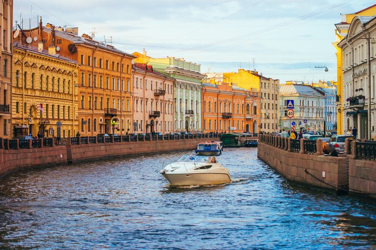 Поэзия петербургских улиц