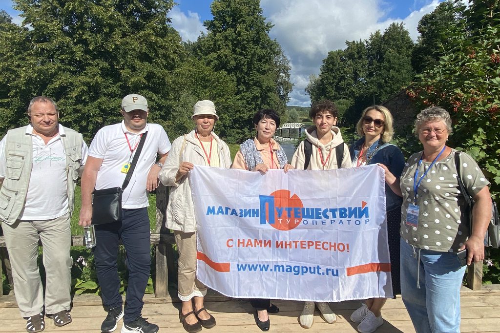 По святым местам Новгородчины