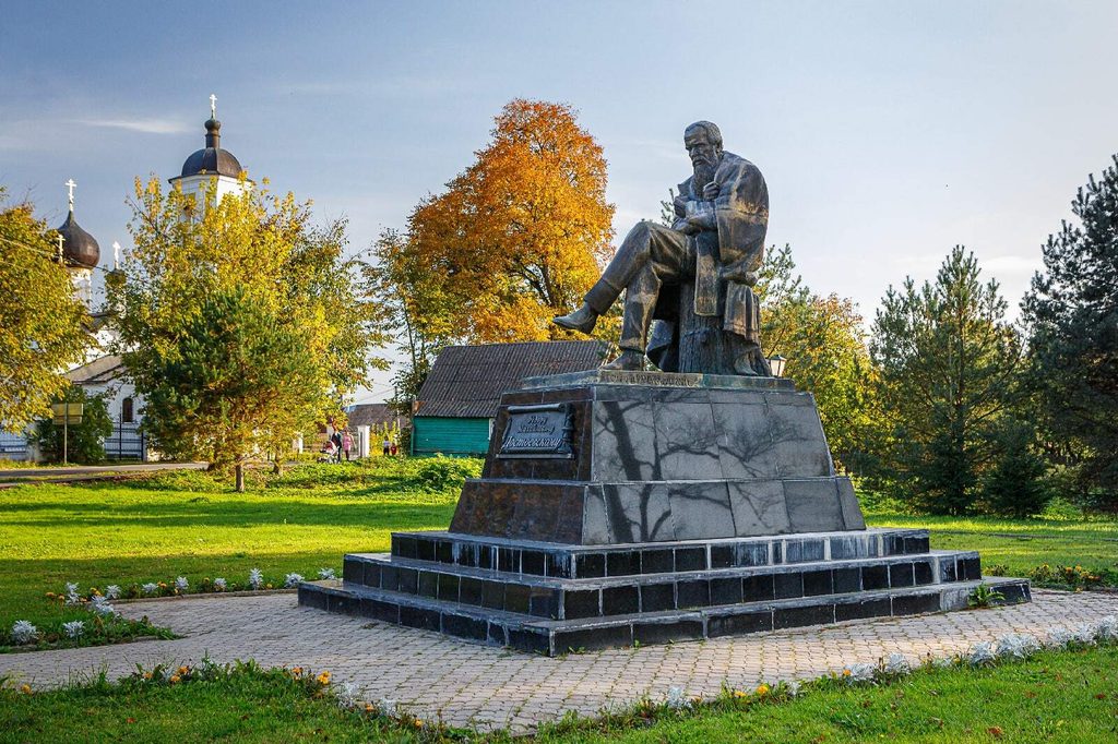 Новгородское ожерелье (Валдайский Иверский мужской монастырь, Грановитая палата, Старая Русса, дом-музей Ф. М. Достоевского, 3 дня + ж/д, май