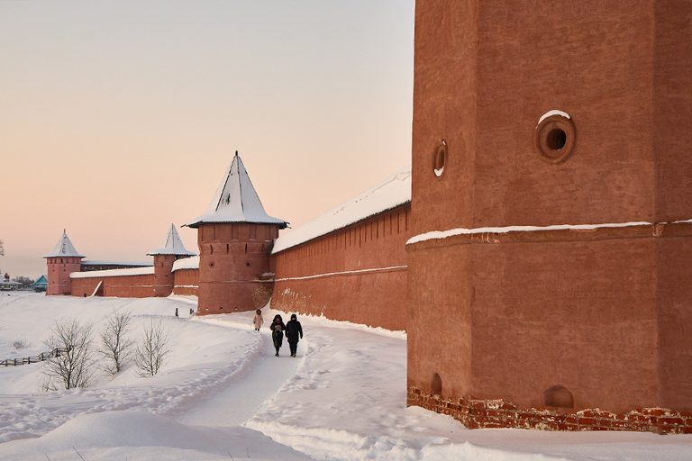 Новогодние переливы былинного Мурома (головокружительная Новогодняя Ночь в граде Муроме с роскошной программой и щедрым застольем — мозаика дивного Дивеева — узорчатый Суздаль