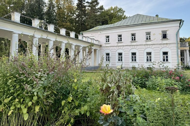 Усадьба Валуево, Романо-готика в Филимонках (с посещением Зосимовой пустыни и Усадьбы Старо-Никольское)