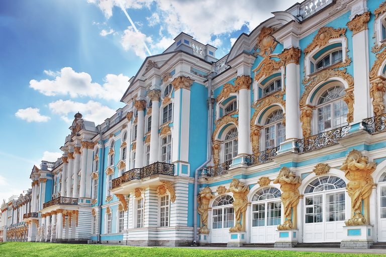 Мелодии белых ночей Петербурга (Эрмитаж, Петергоф — Дворец Коттедж, Нижний парк, Царское село — Екатерининский Дворец, Кронштадт с Морским собором, 4 дня + ж/д или авиа, май
