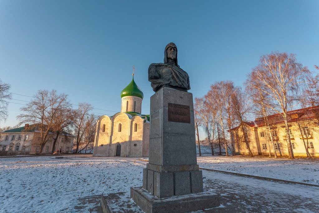Масленица в Ростове Великом и Костроме — тур из Москвы, 2 дня