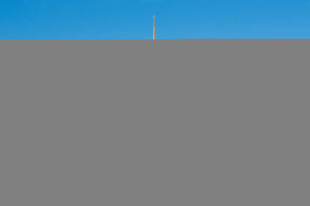 Тур в Санкт-Петербург на 12 дней — Эрмитаж, Петергоф, Кронштадт