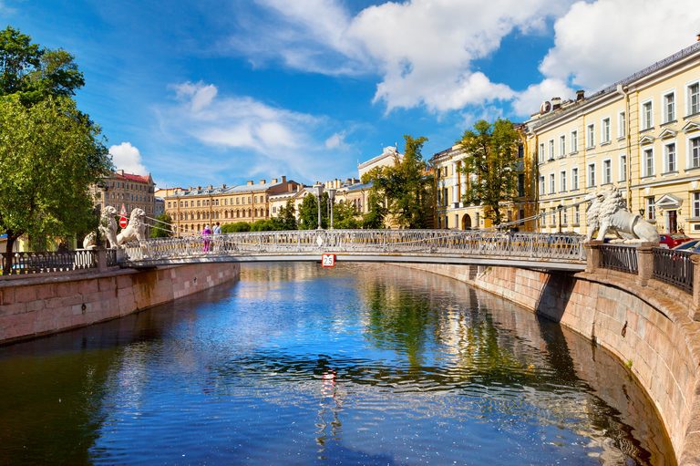 Тур в Санкт-Петербург на 6 дней — Эрмитаж, Петергоф, Царское Село