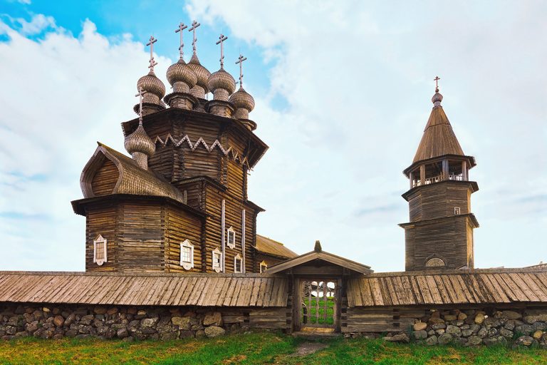 Вся Карелия за 6 дней: Кижи, Валаам, Рускеала, Соловки
