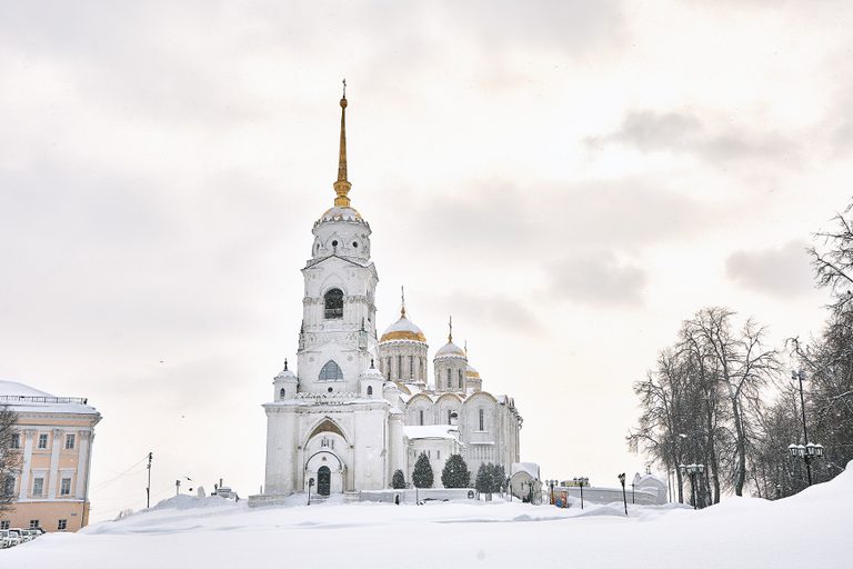 Новогодние драгоценности Нижегородской земли (Волшебная Новогодняя ночь в Нижнем Новгороде — Гороховец чудо на Клязьме — расписной Городец — преображенный Арзамас — былинный Муром