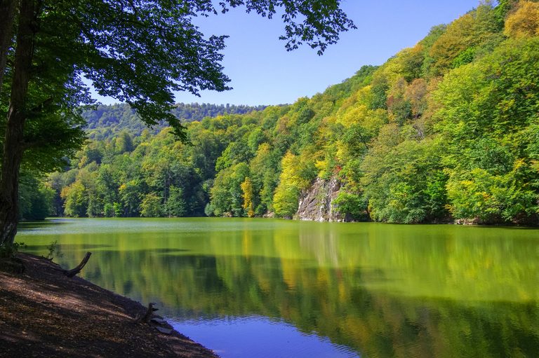 Фототур в Армению (армянская Швейцария, озера Севан и Парз, пещерный монастырь Гегард, армянский Акрополь, Симфония камней, фотосессия в каждой локации, 5 дней + авиа)