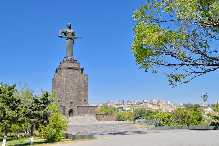 Тур в Армению из Москвы — Ереван, Севан, Гегард, 5 дней