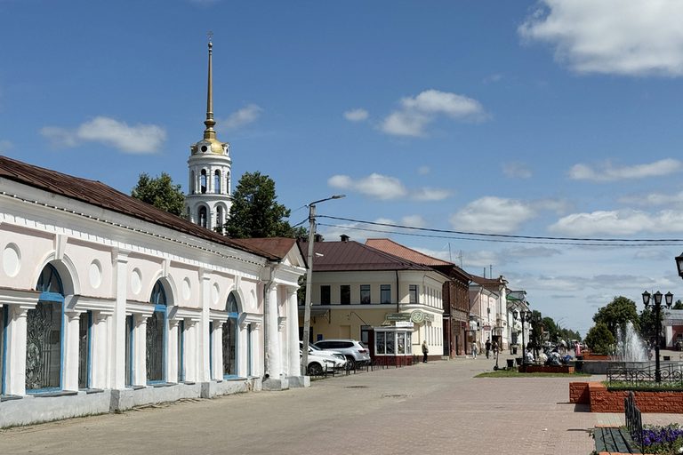 Гастрономический калейдоскоп (Шуя, с. Введенье, посещение сыроварни за стеклом, дегустация улиток, п. Лух, экскурсия в Луковый терем,д. Понькино, с. Васильевское, 2 дня + ж/д)