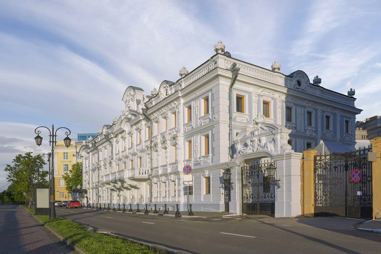 По великой Нижегородской земле (Дивеевский монастырь и святой источник, обновленный Арзамас, кремль, прогулка по канатной дороге и Печерский монастырь в Нижнем Новгороде, 2 дня + ж/д или авиа)