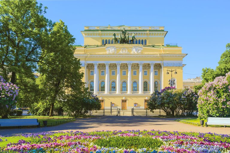 Тур в Санкт-Петербург на 7 дней — Эрмитаж, Петергоф, Царское Село