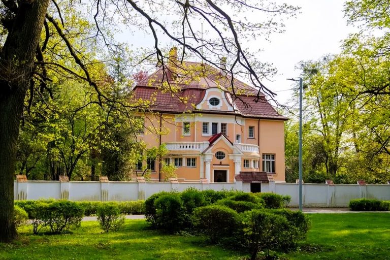 Калининград: ежедневный тур (самостоятельный выбор экскурсионной программы и дней заезда, от 3 до 7 дней + ж/д или авиа)