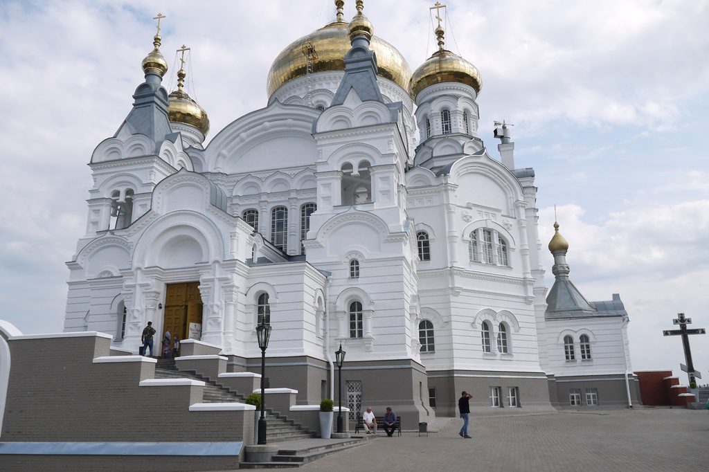 Пермские впечатления в июньские праздники (музеи «Дом Мешкова» и пермских древностей, уникальный природный объект